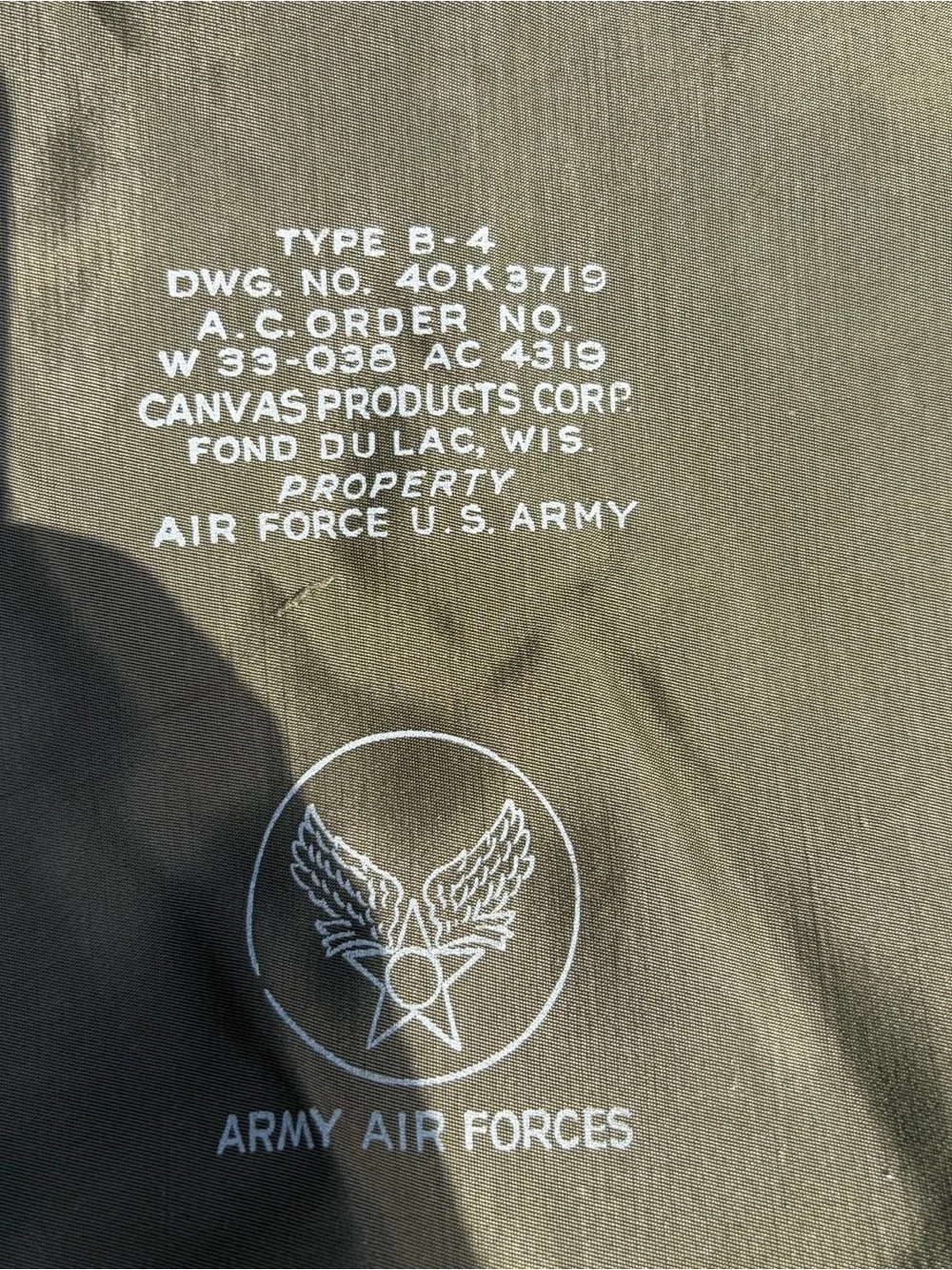WWII B4 USAF officer garmet bag